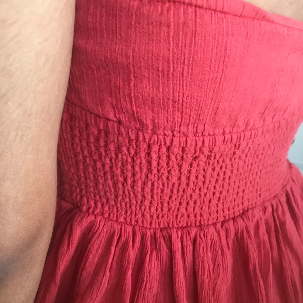 Halter style Mini dress BCBG - Picture 4 of 4